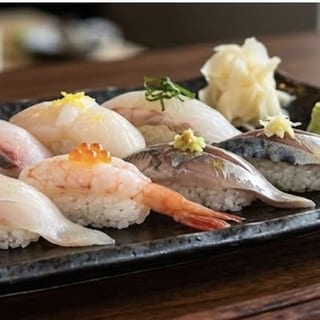 Chef's Choice Nigiri (8 pcs)