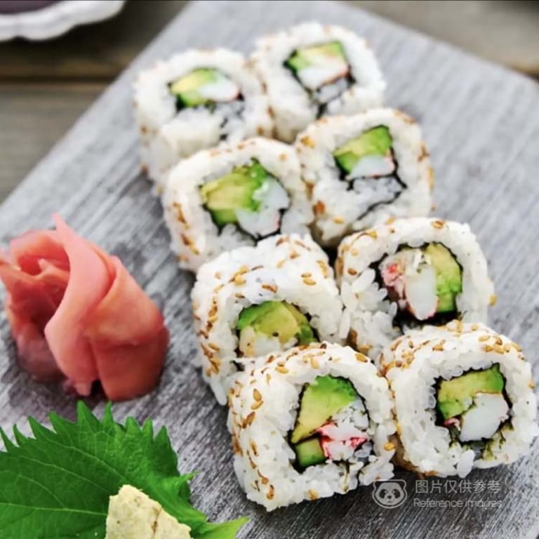 California Roll: A Sushi Delight